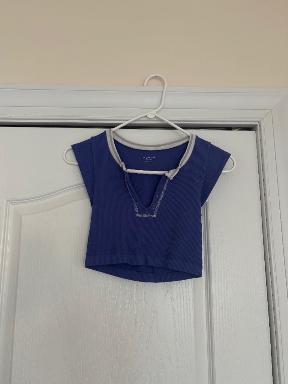 Urban Outfitters Out From Under Go For Gold Seamless Crop Top Blue